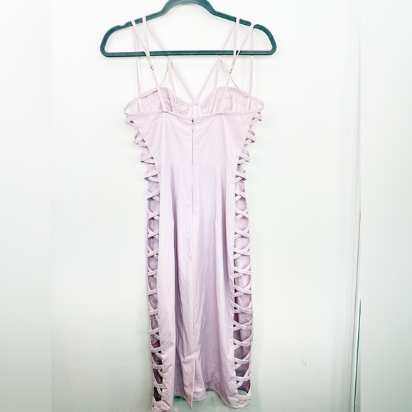 House Of CB London Saskia Dress Lavender Size Medium - Picture 7 of 8